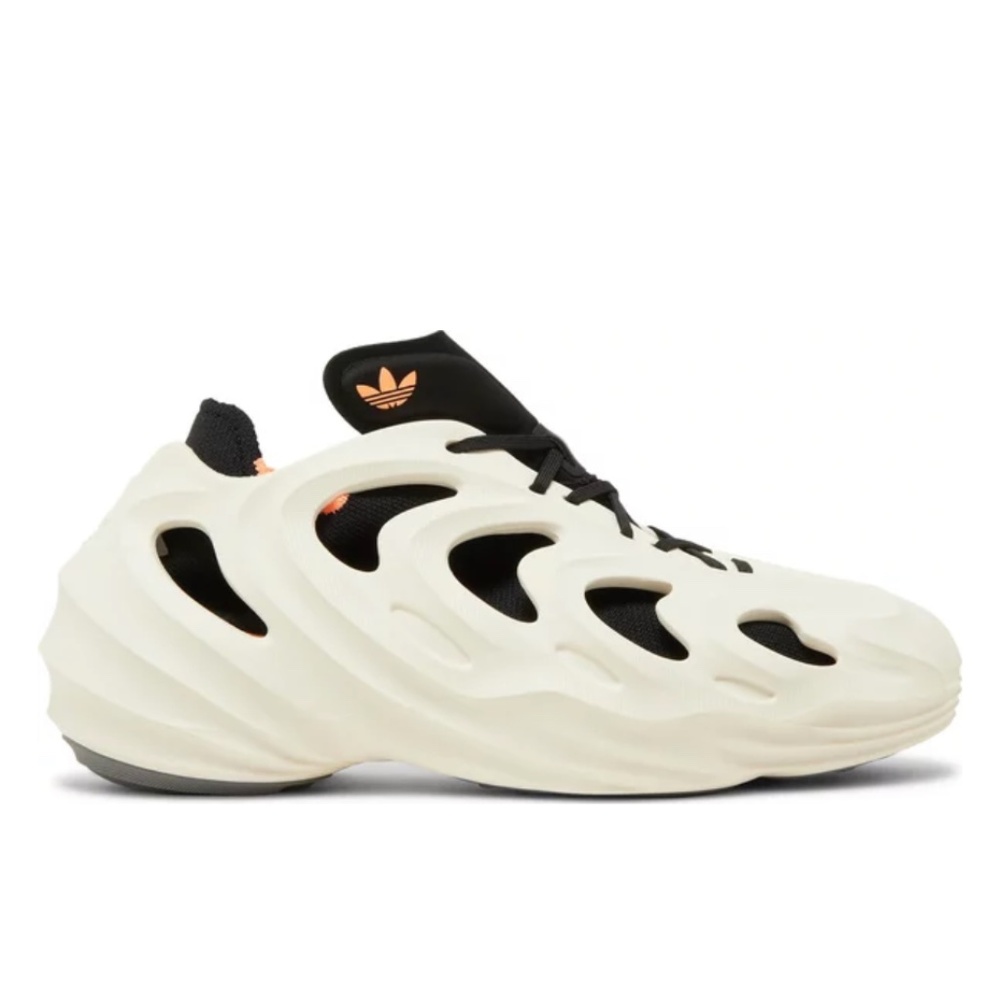 adiFOM Q 'Wonder White core Black' Men’s 10.5 NWOT
